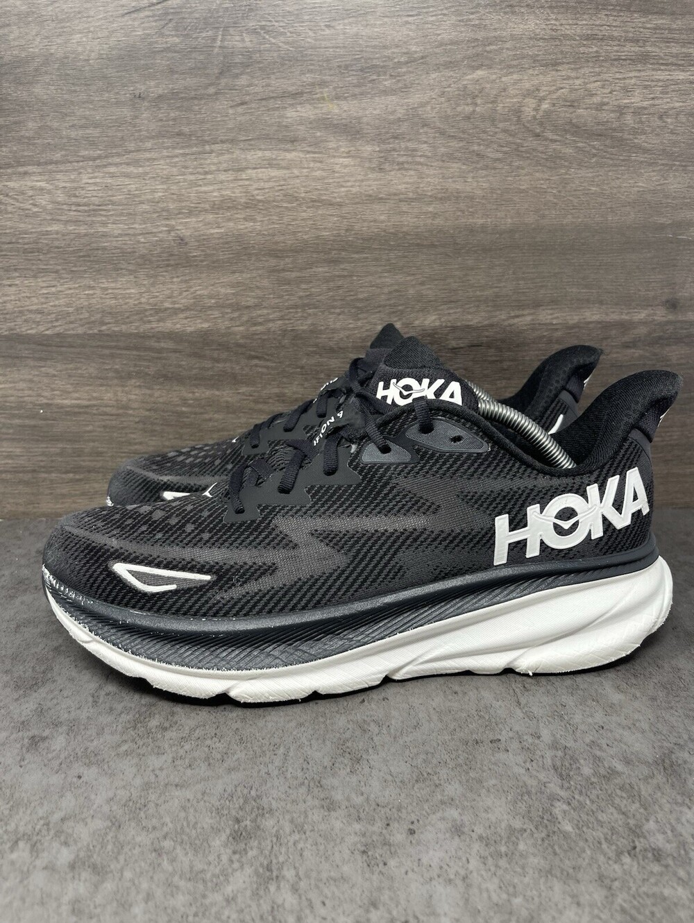 HOKA Clifton 9 Black White Size 11 Mens Cushioned Running Walking Shoes